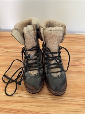 freebird Black and Cream Shearling-Lined Heeled Boots